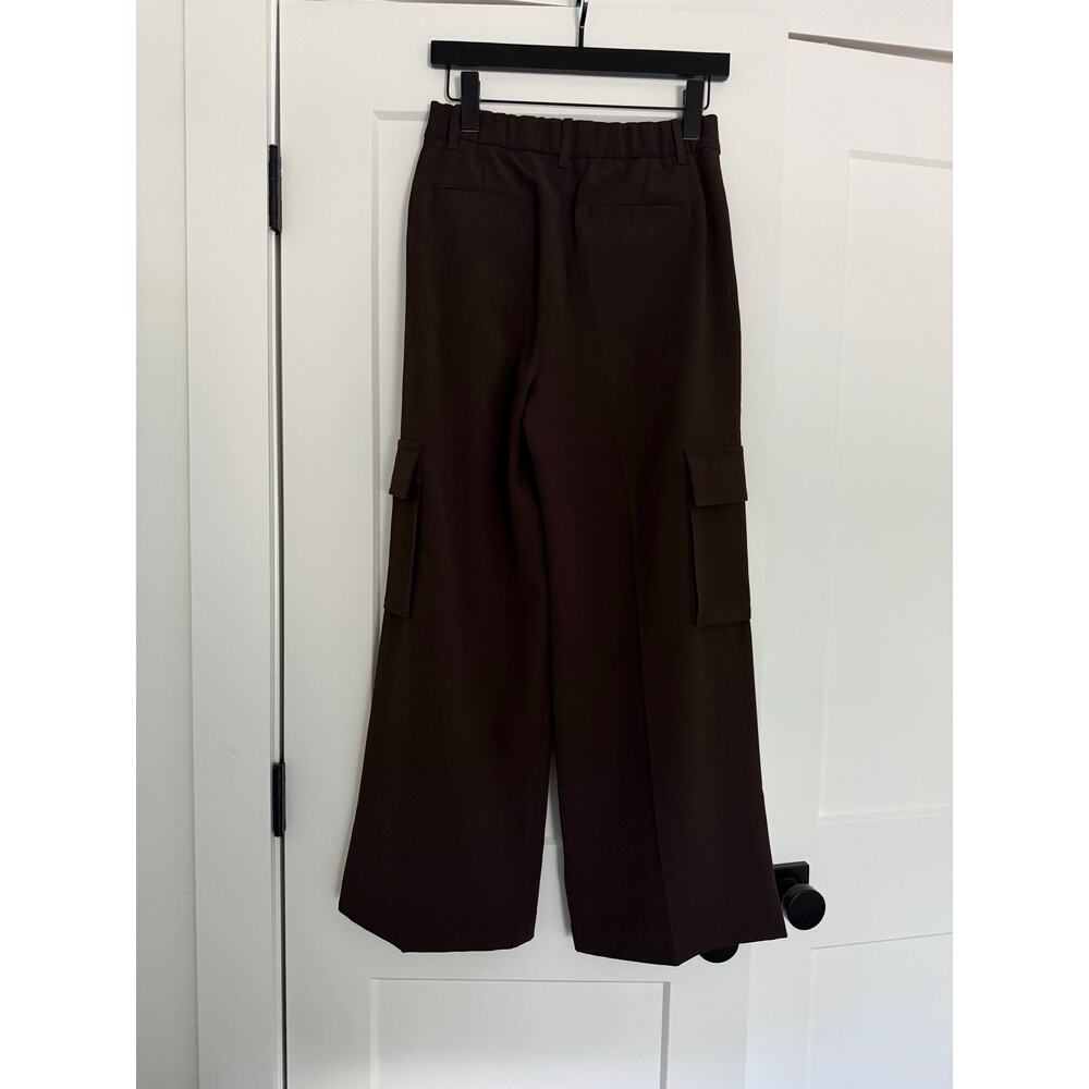 $90 Gap 365 High Rise Cargo Pleated Trousers - 2 Petite - Terra Brown - Picture 6 of 9